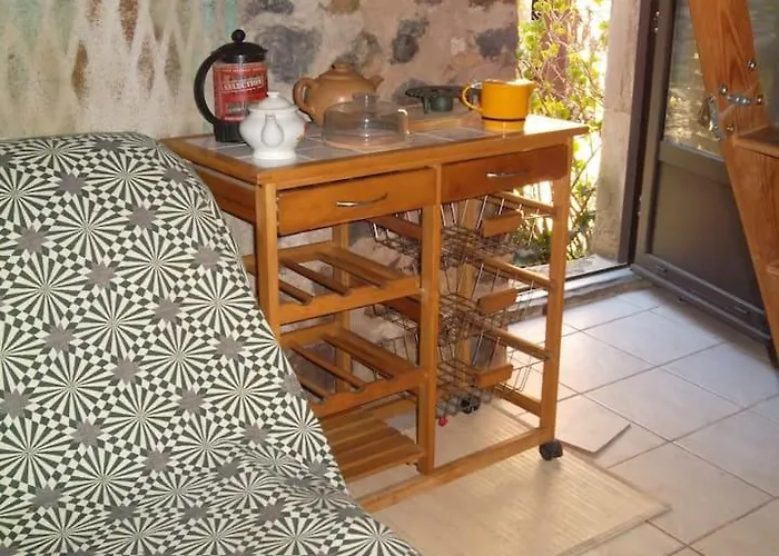 度假居 Ecolo Avene, Proche Nature Et Lerab Ling Il Faut Lire Les Restrictions Bas Sous La Rubrique Votre Avec Photo